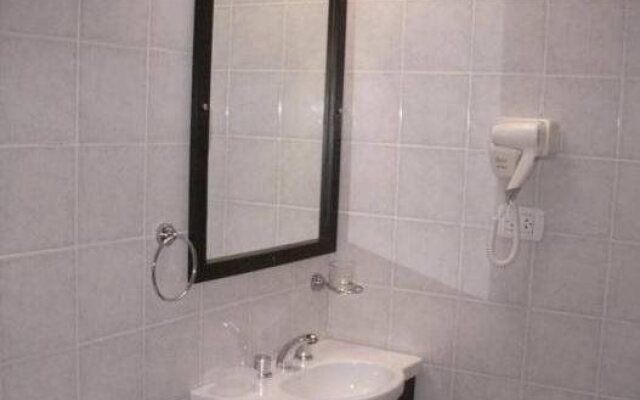 Hotel La Loma Federación