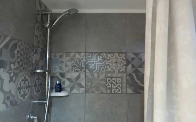 Room-room in the Historic City Centre