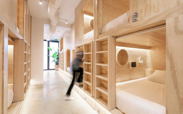 Colo Colo. The Smart Hostel Valencia