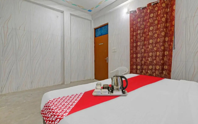 Oyo Flagship 702816 Sana Guest House