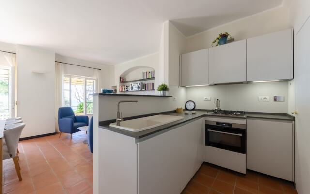 JOIVY Villa W/Superb View And Private Garden In Mulinetti