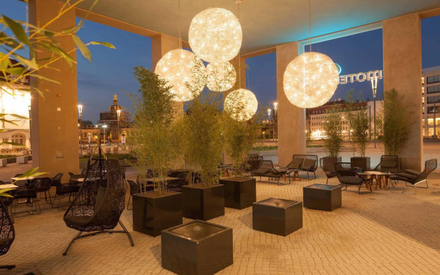 Motel One Dresden Am Zwinger