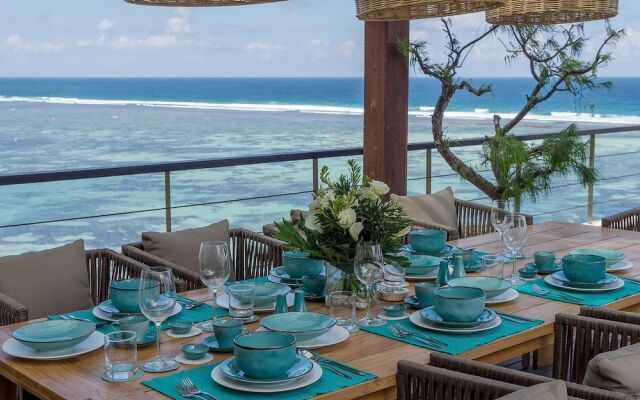 Grand Cliff Nusa Dua