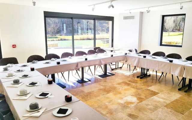 Domaine Ribiera, Hotel 5 Etoiles, SPA & Golf - Forcalquier