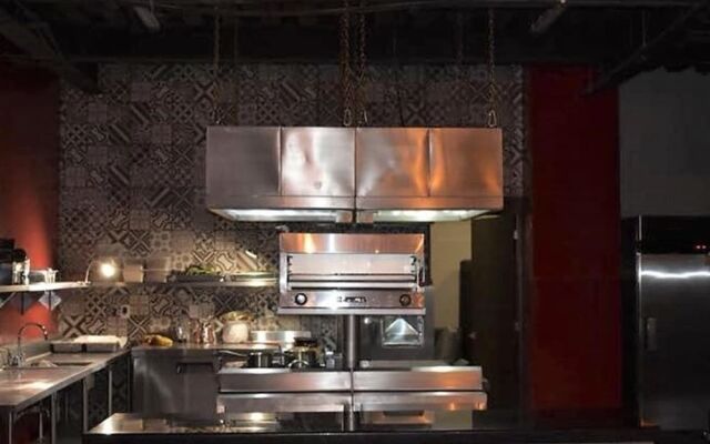 ESDUMA HK Hotel Pachuca