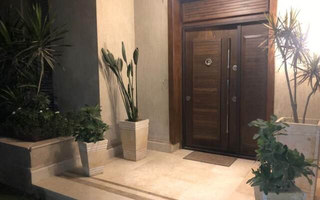 standalone villa New Giza with pool