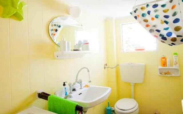 Coral Apartment