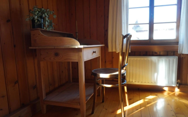Bauernhaus am Pfänderhang mit Seeblick