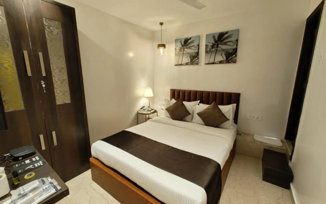 The Majlis Hotel - Near Taj Hotel Colaba