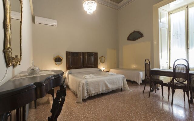 Palazzo Leuzzi B&B