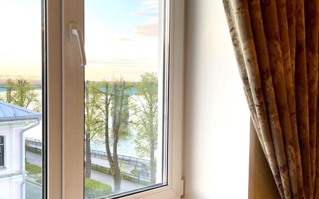 Апартаменты на Волжской набережной 61