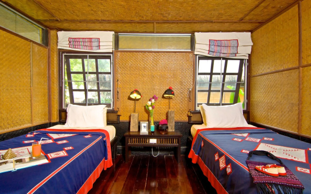 Hmong Hilltribe Lodge