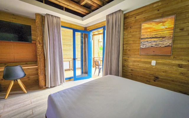 Hotel Explore Caño Dulce