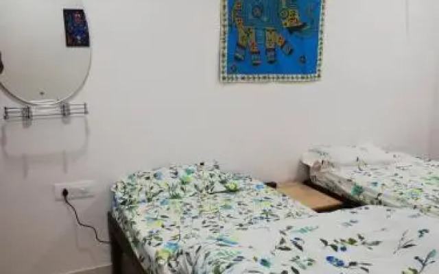 Om Trance Hostel