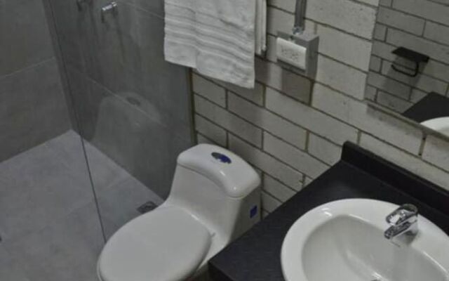 Manila Hotel Boutique