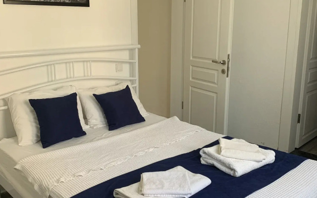 Lizo Hotel