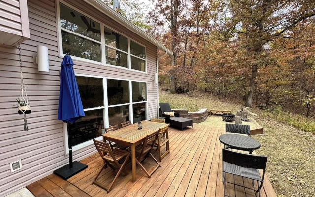 Treehouse LOZ Seclusion for 6!