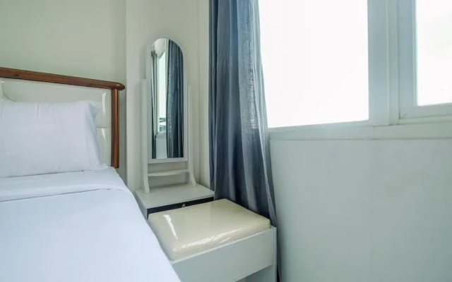 Fully Furnished with Cozy Design 2BR Podomoro Golf View Apartment – Guest Rooms – Depok