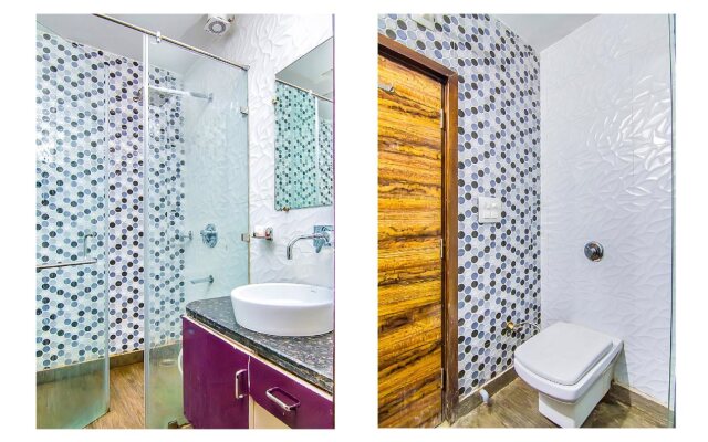 JK Hotel By OYO Rooms
