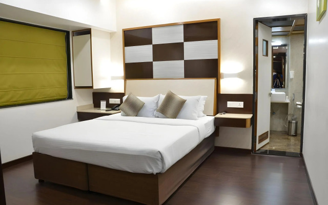 Hotel Vrishali Executive Kolhapur