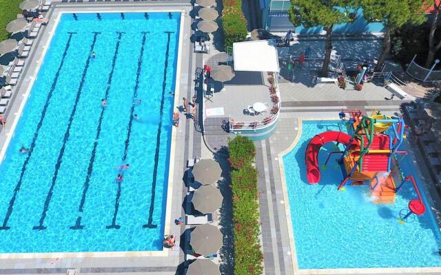 Tasteful holiday home in Lido di Pomposa with private pool