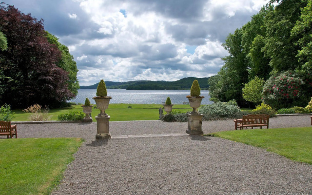 Storrs Hall Hotel