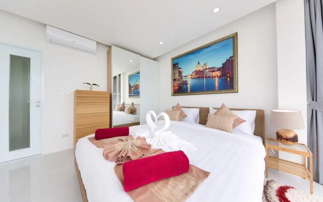 Villa Iroxa with Panoramic Sea View