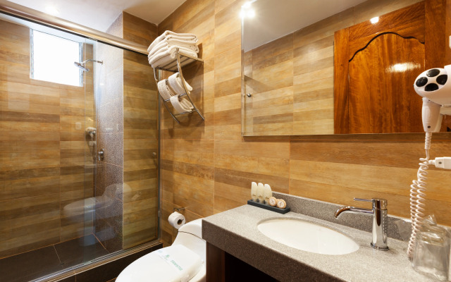 Inti Punku MachuPicchu Hotel & Suites