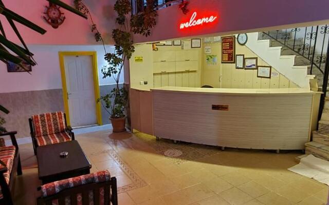 California Apart Otel