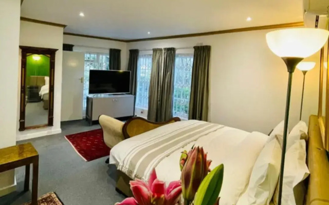 Table Mountain Cottage