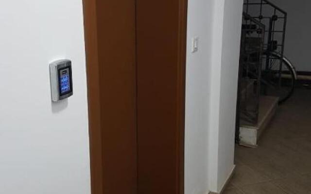 Tina Apartament 2