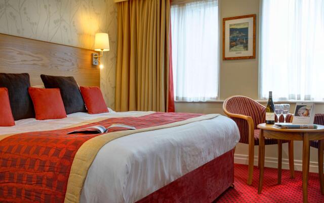 Best Western Plus Milford Hotel