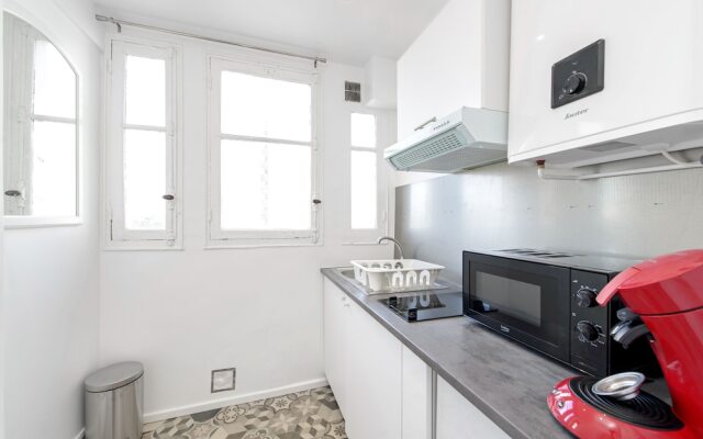 Beauty studio for 2 people in Paris