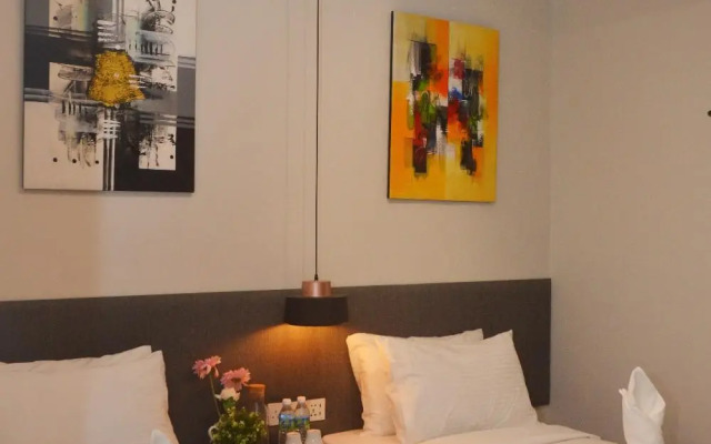 De Luna Hotel Sri Petaling