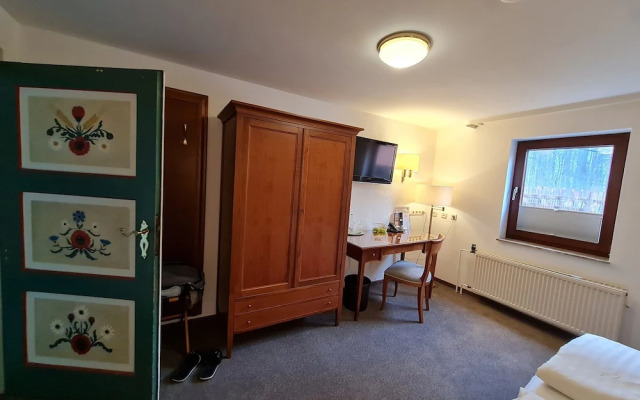 Waldquelle Hotel Restaurant