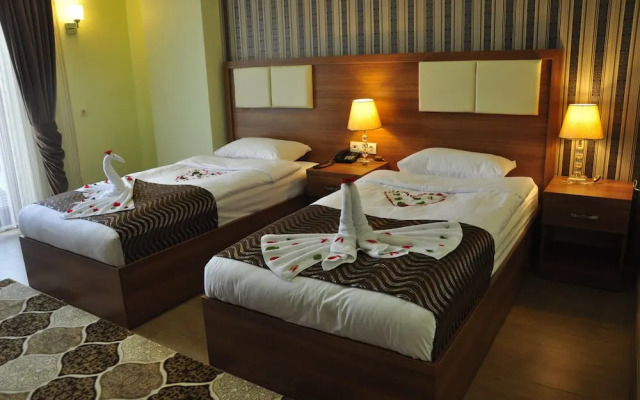 Aygur Hotel