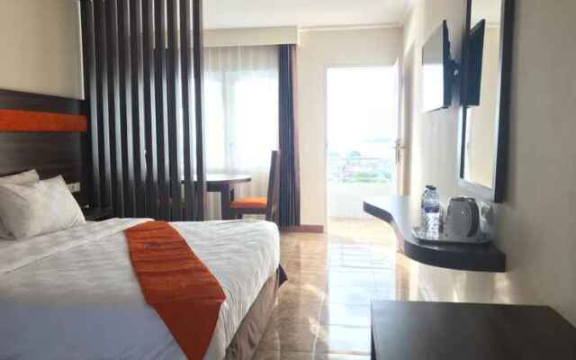 Hotel Satria Wisata
