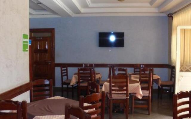 Marvin Hotel