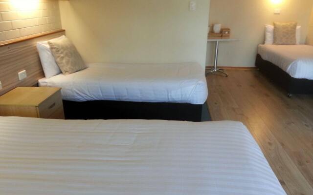 Kurri Motor Inn