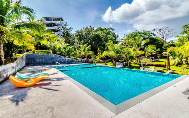 Chalong Hill Tropical Garden Homes