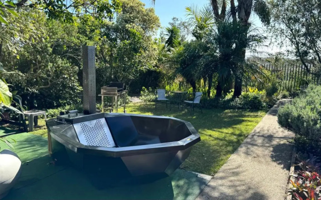 Plett57 - Self Catering - Room No1