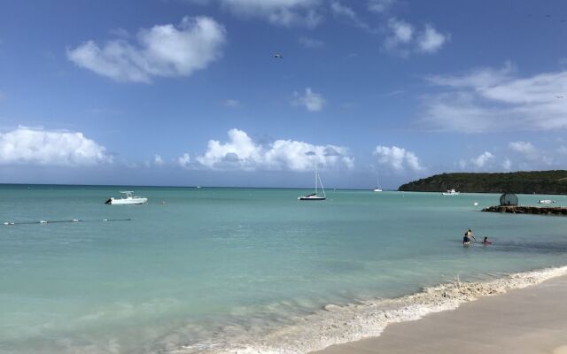Dickenson Bay Oasis Antigua Village