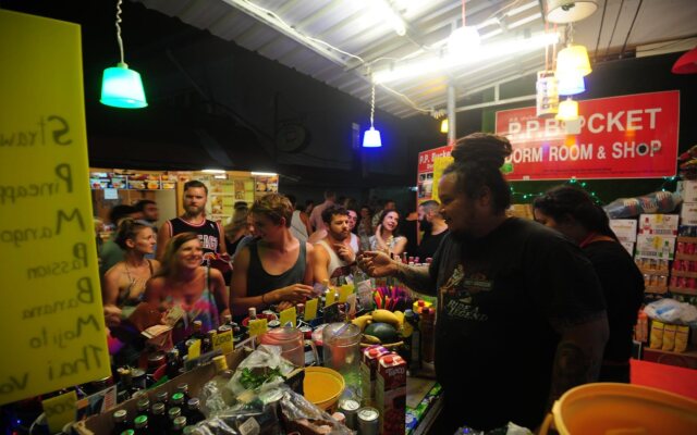 Phi Phi Bucket Hostel
