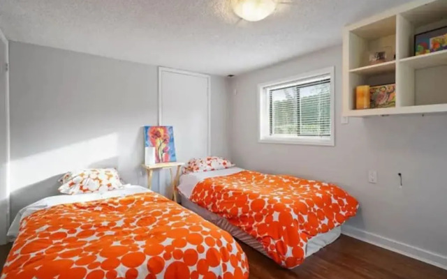 Comfy Kitsilano House