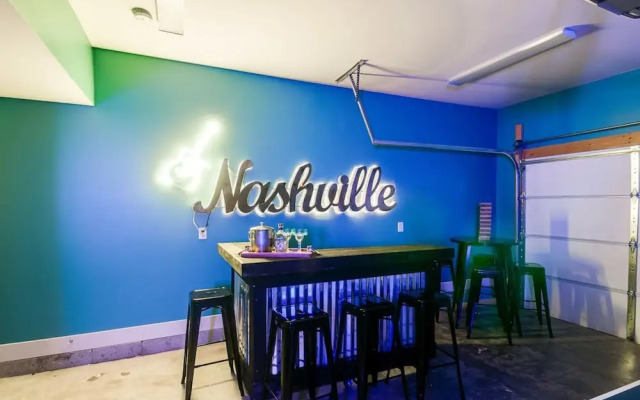 Game Room and Skydeck - Book Today