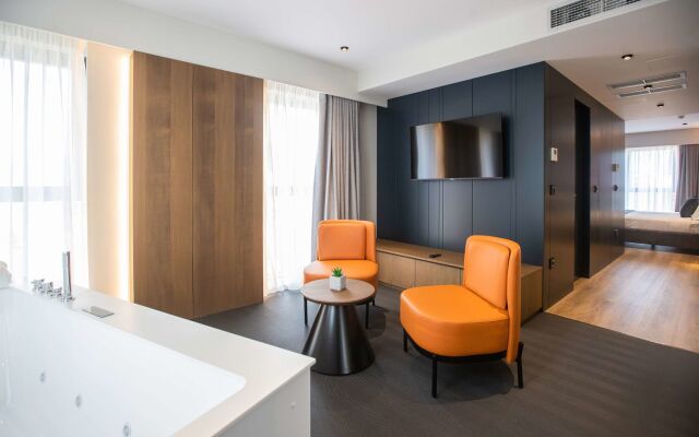 Hotel Elisa Tirana, Affiliated by Meliá