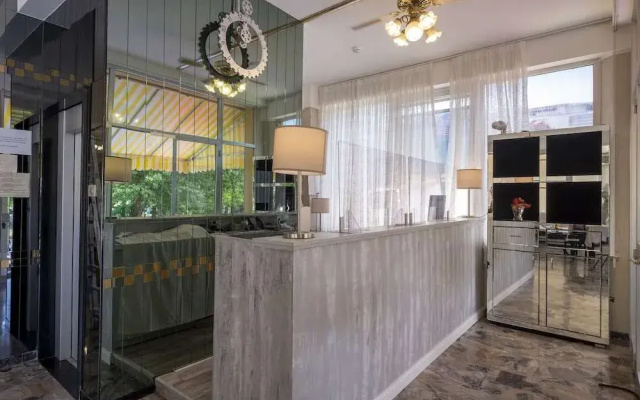 Hotel Giumer