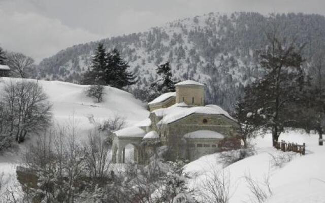 Guest House 4 Stars Elati