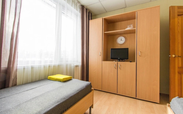 Жилое помещение Красный Диван