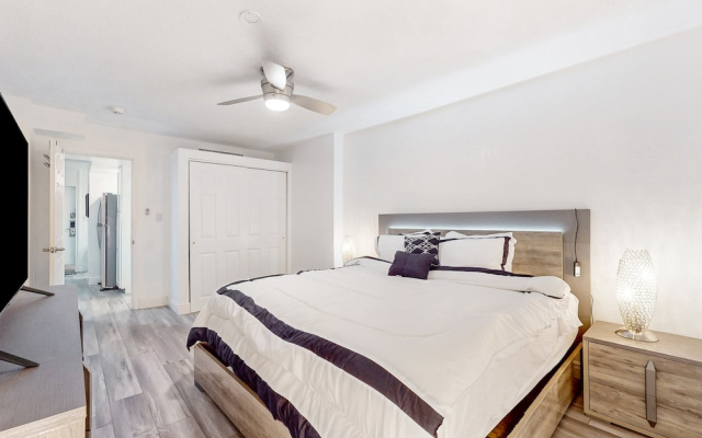Daytona Hawaiian Inn 431